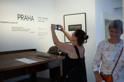 J.Sudek_PRAHA ve fotografiích ze sbírek PPF